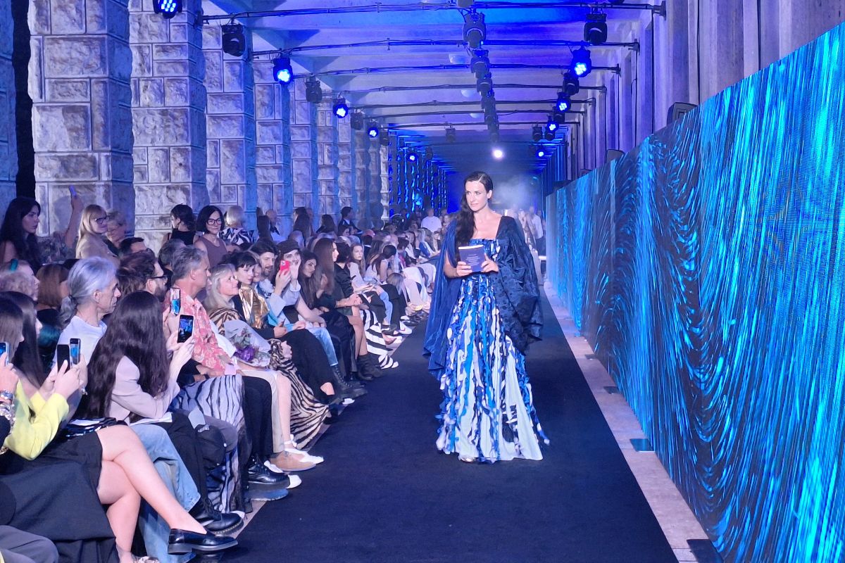 Benedetti live lara komar radio robin