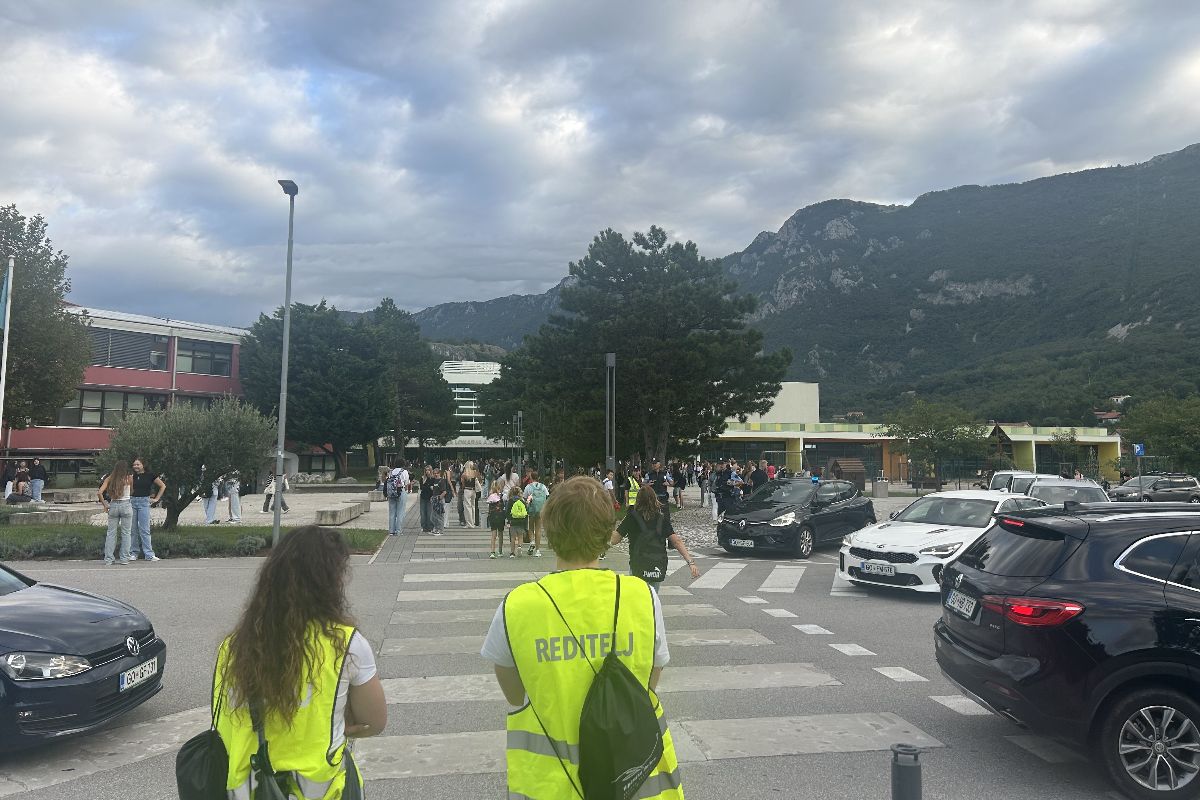 Prvi solski dan ajd0109