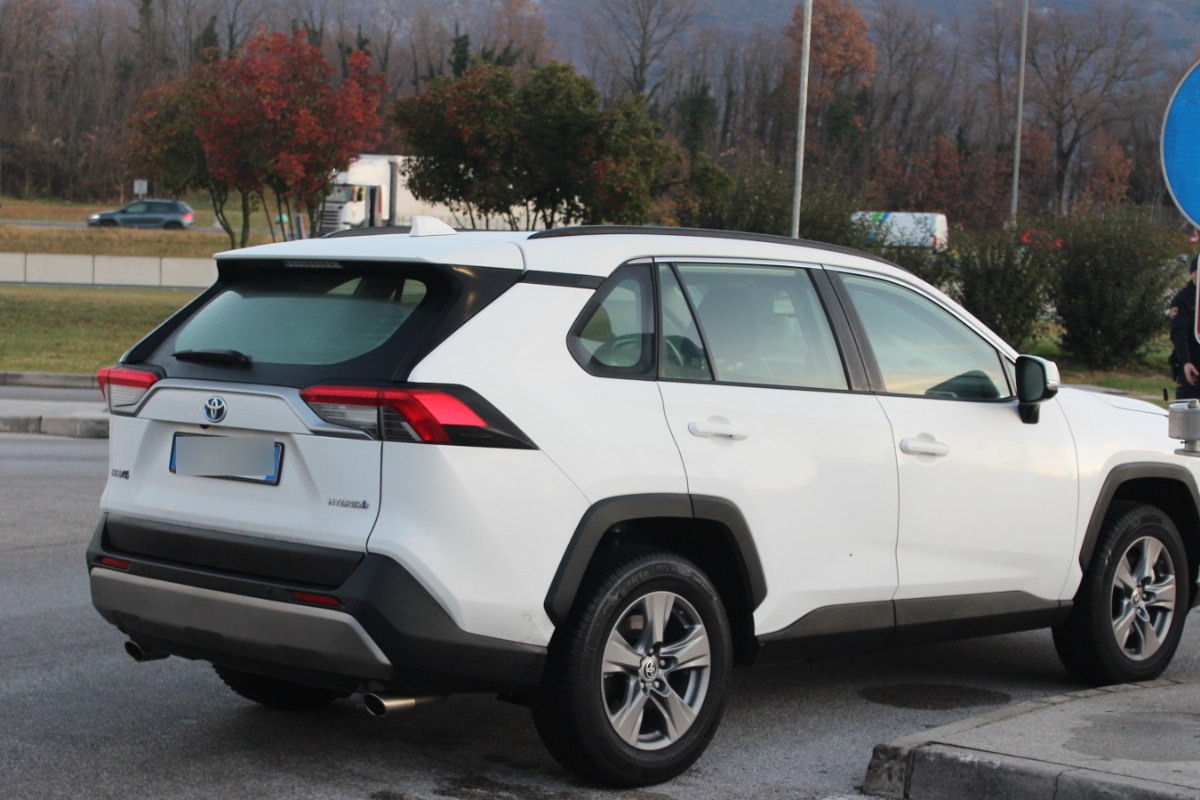 UKRADENA tOYOTA dec2025