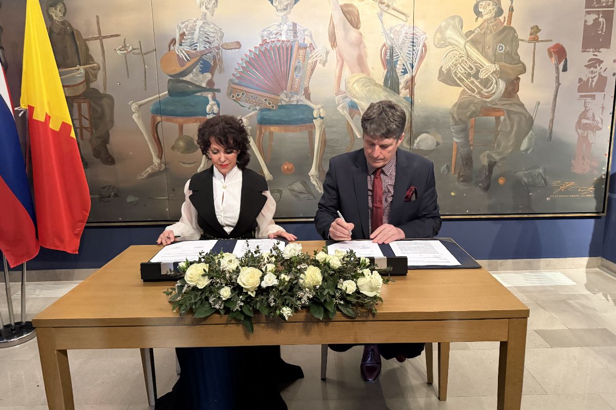 CERJE PODPIS RAZSTAVA