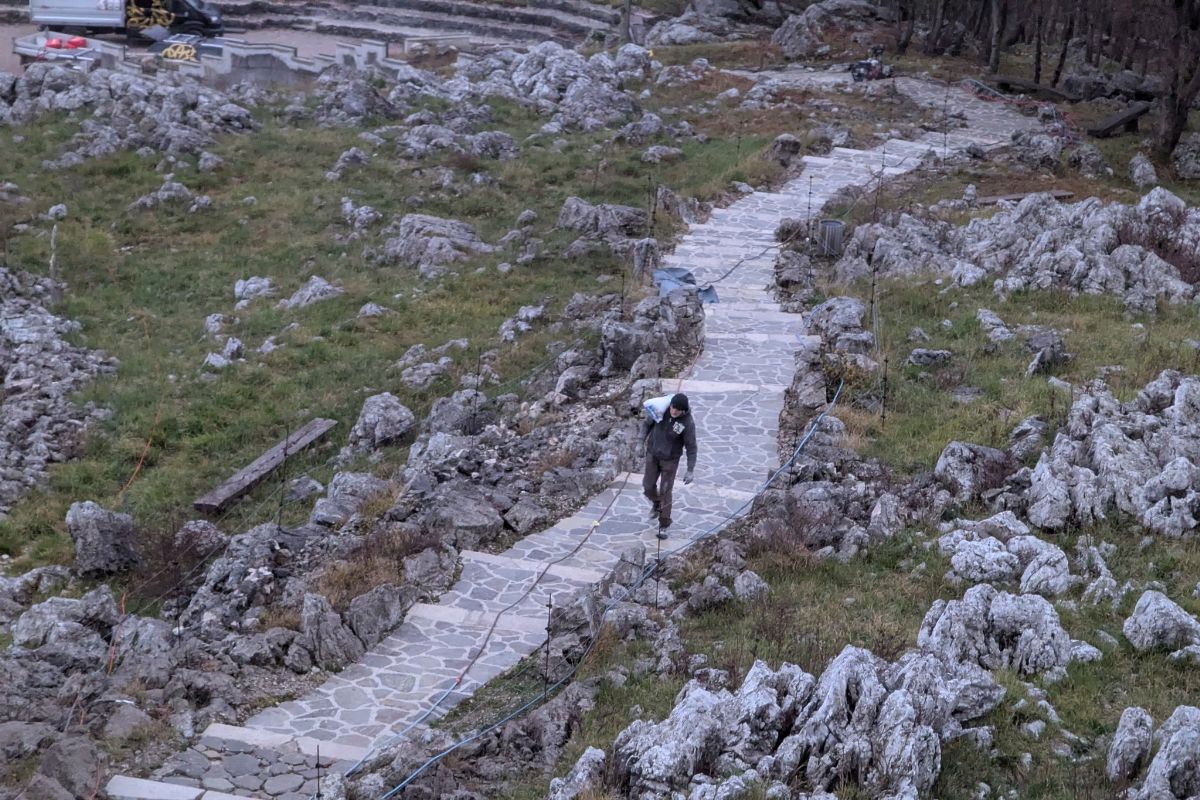 TRNOVO OBNOVA GNOM