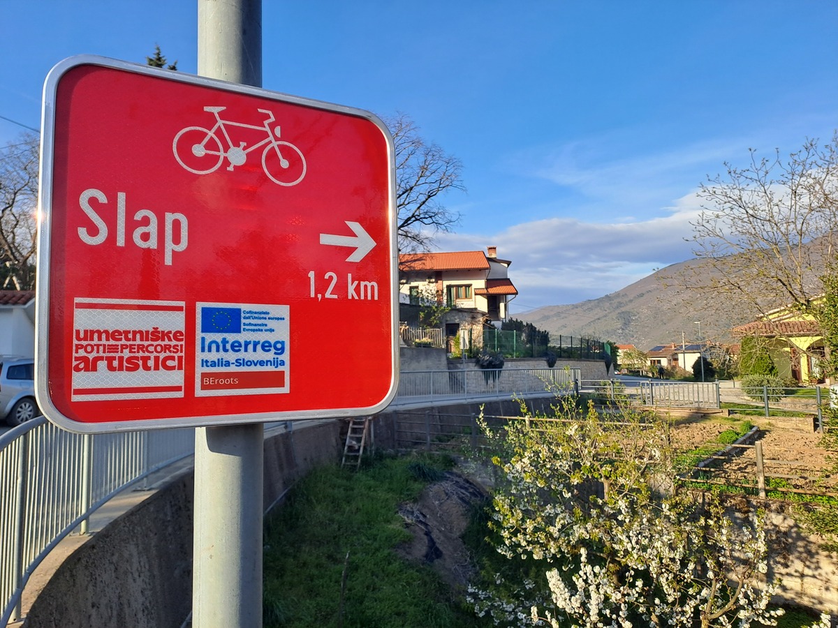 L 855768Otvoritev kolesarske poti utrinek iz poti